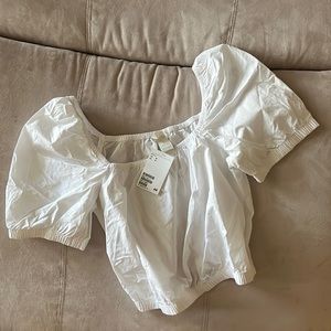 Brand New H&M puffy white top